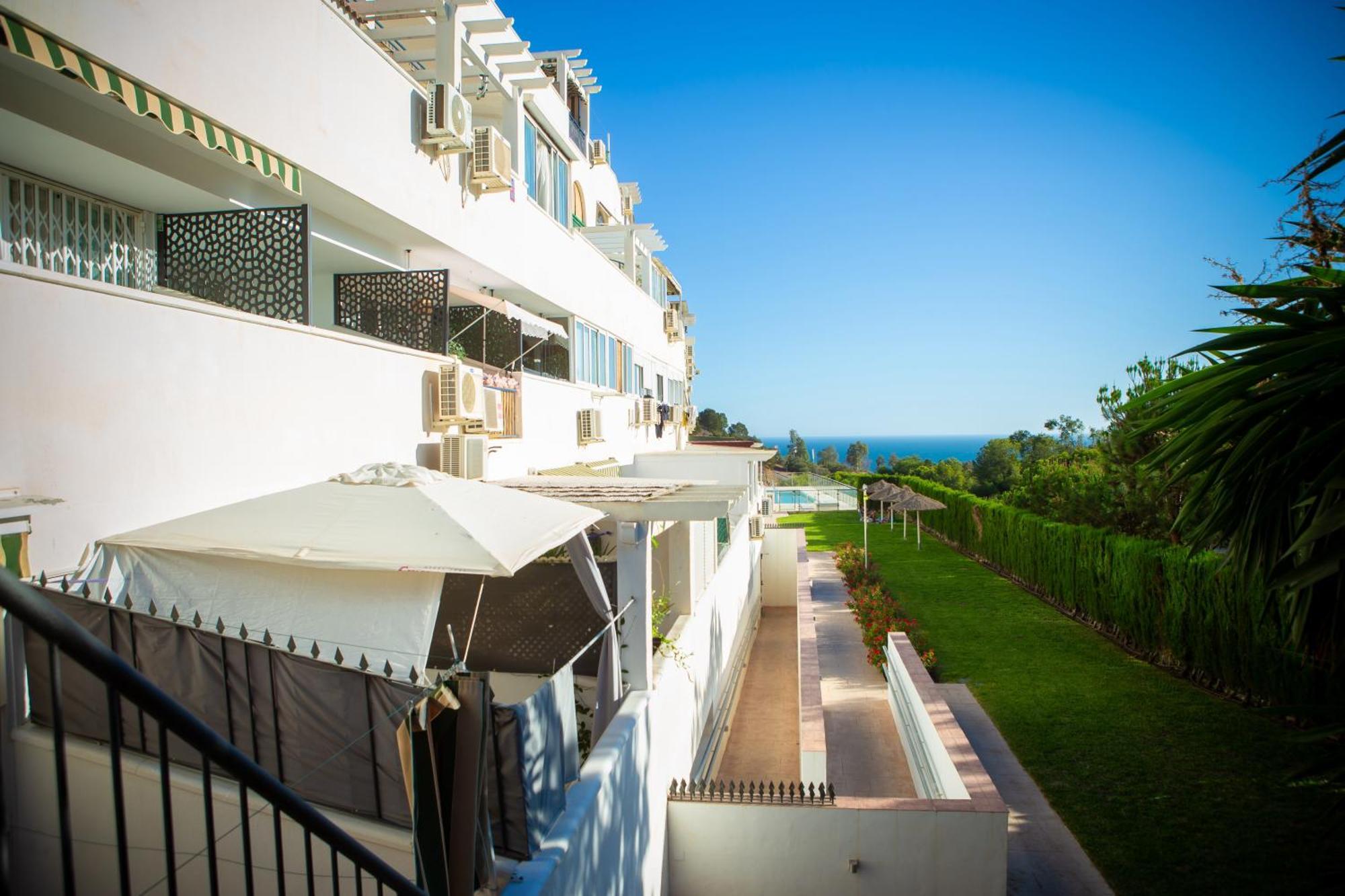 Benalhome - Tu Hogar Con Terraza Y Ducha Exterior Benalmádena Buitenkant foto